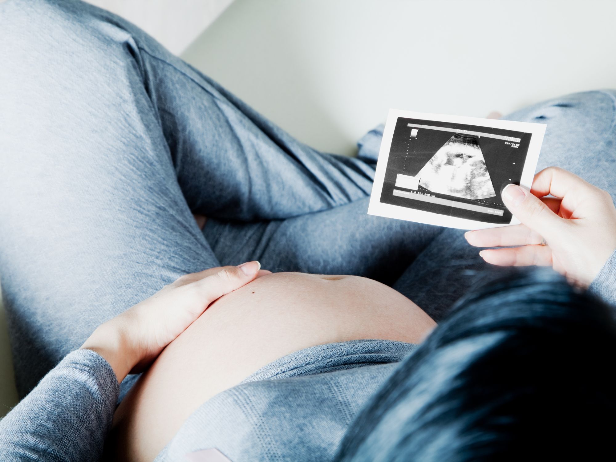 is adoption right for me Unplanned Teenage Pregnancy